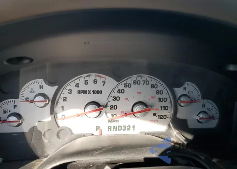 2002 Mercury Mountaineer z USA, uszkodzony, nr VIN 4M2ZU86E32ZJ09641